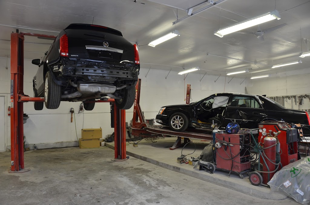 Johnsons Collision Center | 7553 Nolensville Rd, Nolensville, TN 37135, USA | Phone: (615) 776-2373