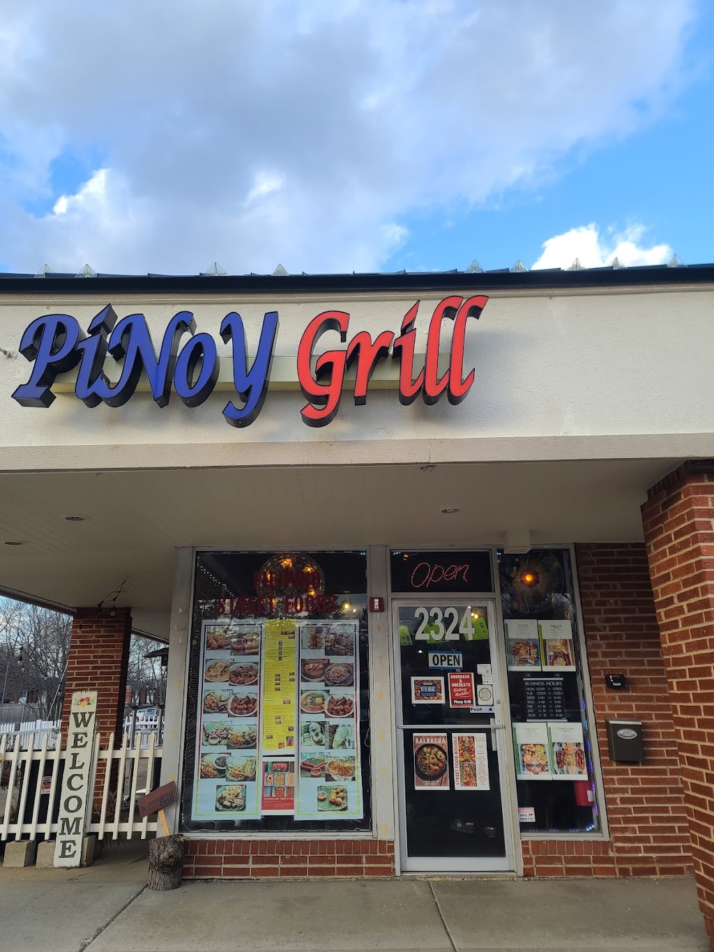 Pinoy Grill Authentic Filipino Street Foods | 2324 E Rand Rd, Arlington Heights, IL 60004, USA | Phone: (224) 210-6132