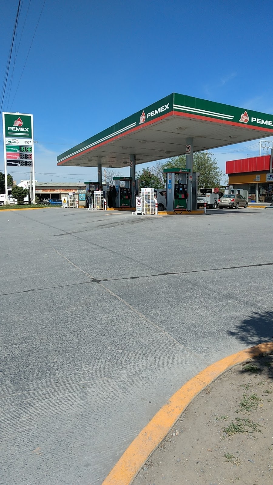 Pemex | Carretera Aeropuerto-Piedras Negras Km.2+390 Ejido, La Sandía, Francisco Villa, 88000 Nuevo Laredo, Tamps., Mexico | Phone: 800 736 3900