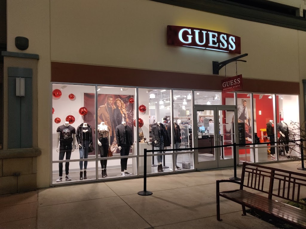 GUESS Factory | Cincinnati Premium Outlets, 858 Premium Outlets Dr, Monroe, OH 45050, USA | Phone: (513) 360-0276