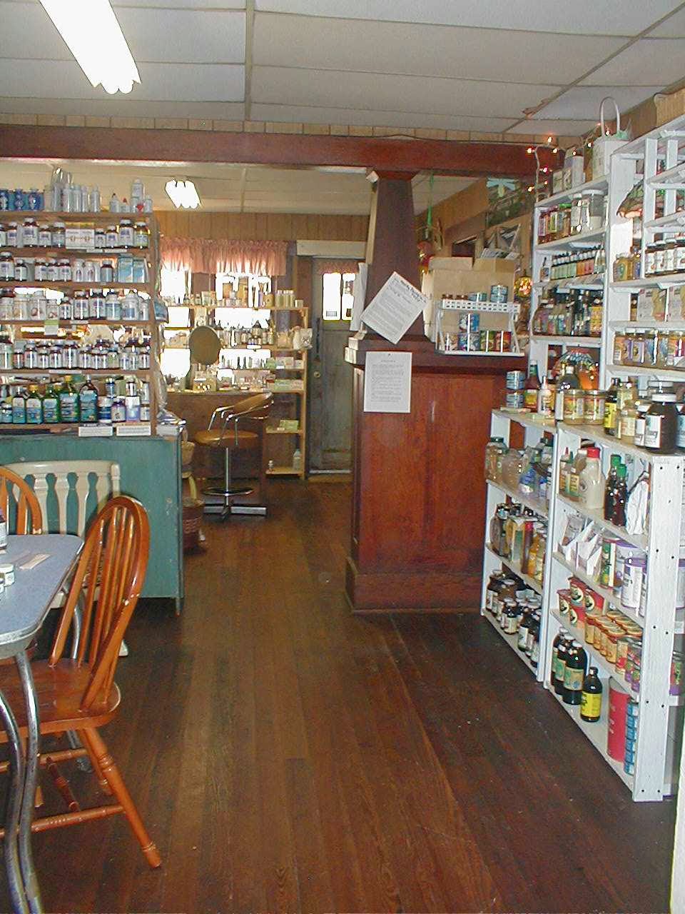 Country Gardens Health Foods | 21617 E 19th Ave, Yale, OK 74085, USA | Phone: (918) 387-3131