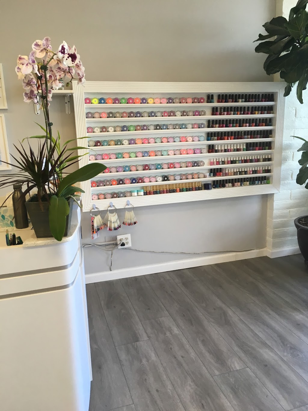 V Nail Spa | 4669 Clayton Rd B, Concord, CA 94521, USA | Phone: (925) 682-4454