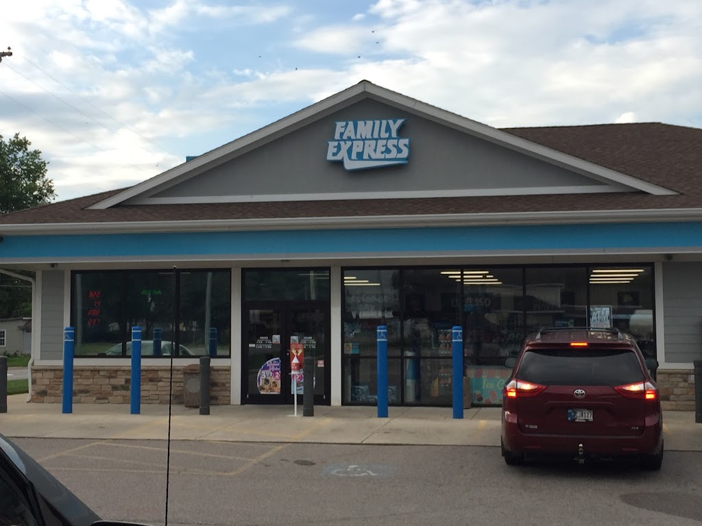 Family Express | 205 S Main St, Leesburg, IN 46538, USA | Phone: (574) 453-3569