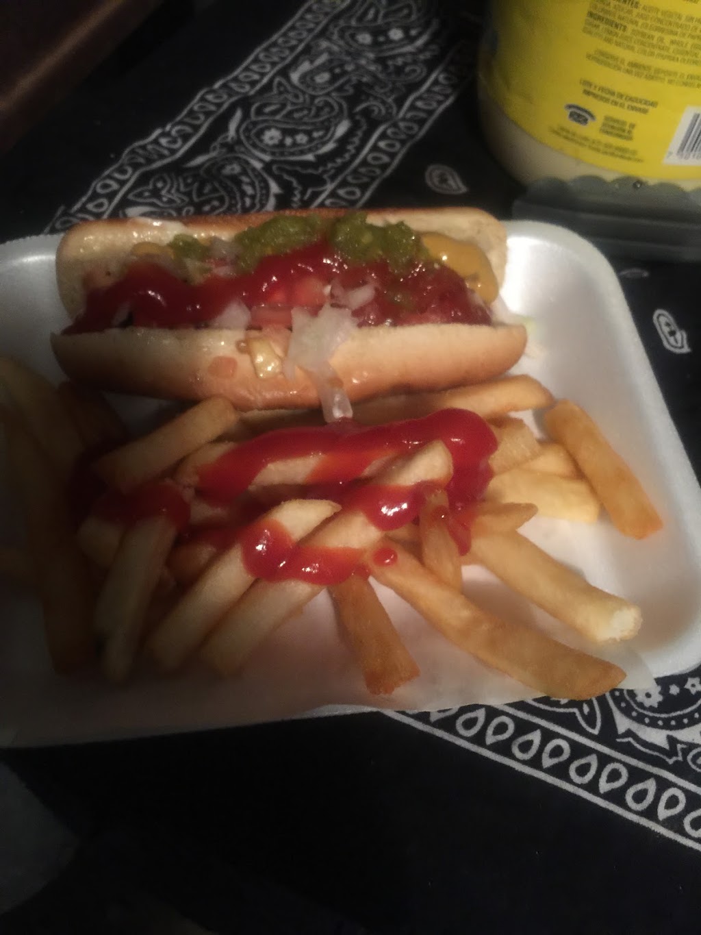 Hamburguesas y hot dog criks | Av. Diamante L33, La Bondad, 21480 Tecate, B.C., Mexico | Phone: 627 140 1983