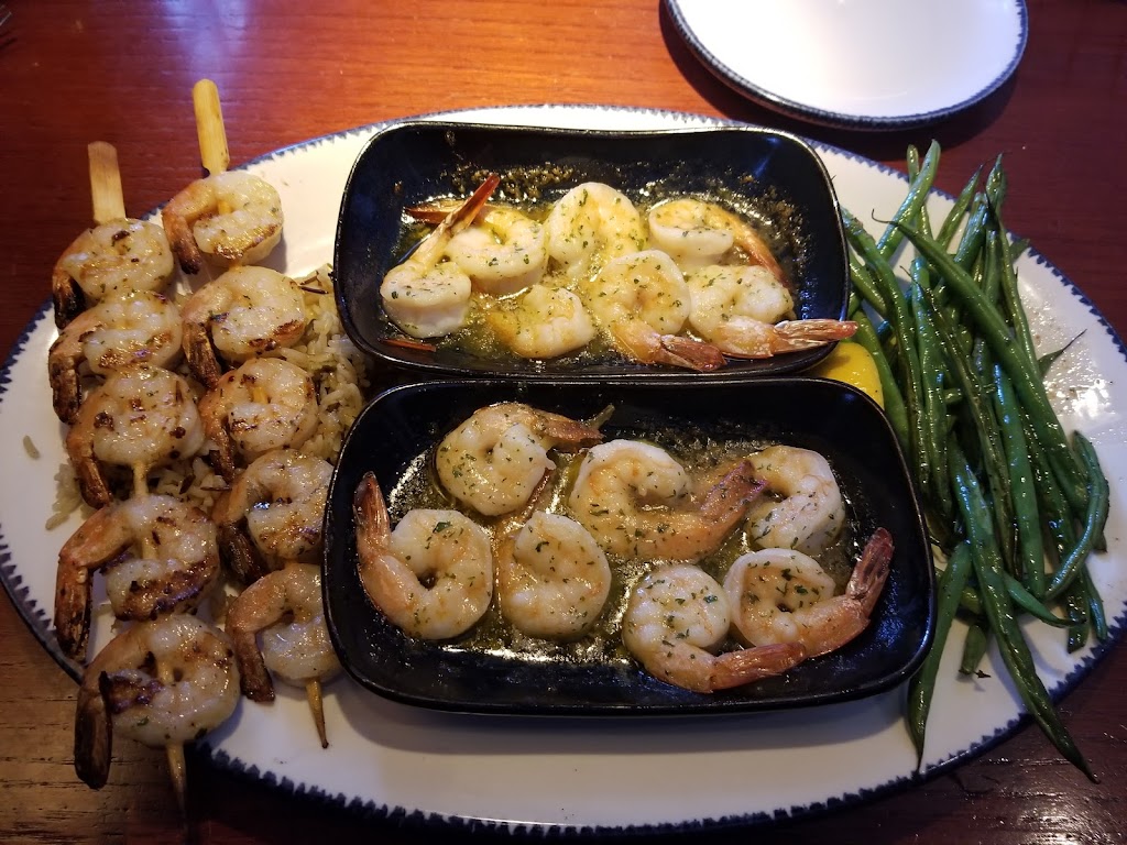 Red Lobster | TAMARACK VILLAGE, 8350 3rd St N, Oakdale, MN 55128, USA | Phone: (651) 264-0151