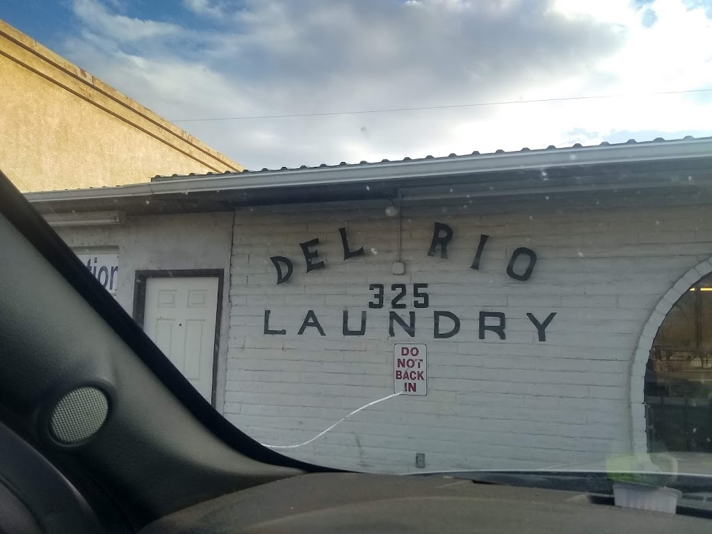 Del Rio Laundry | 325 E Reinken Ave, Belen, NM 87002, USA | Phone: (505) 861-1856