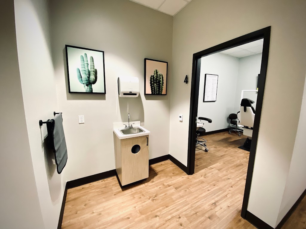 DOCS Dental | 7071 N 138th Ave, Glendale, AZ 85307, USA | Phone: (602) 780-3560