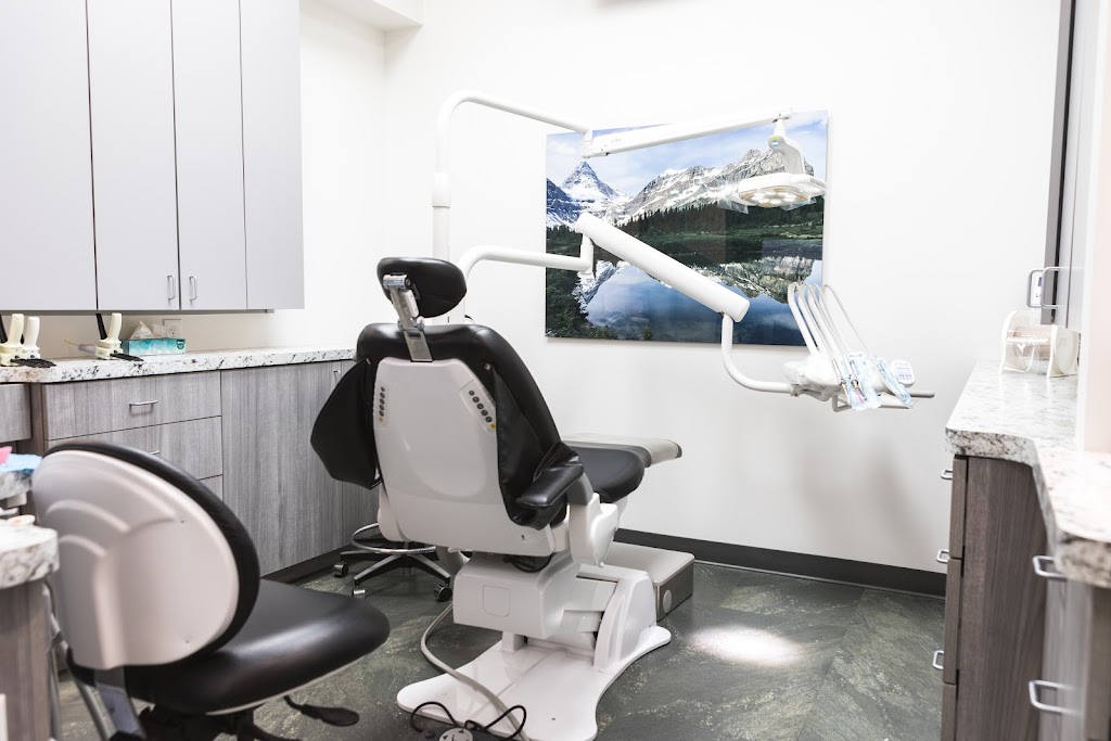 Vibrant Dental | 2520 Anthem Village Dr #100, Henderson, NV 89052, USA | Phone: (702) 454-7704