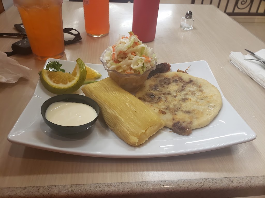 El Jireh Pupuseria Y Restaurant | 522 E Vine Ave, West Covina, CA 91790, USA | Phone: (626) 699-1086