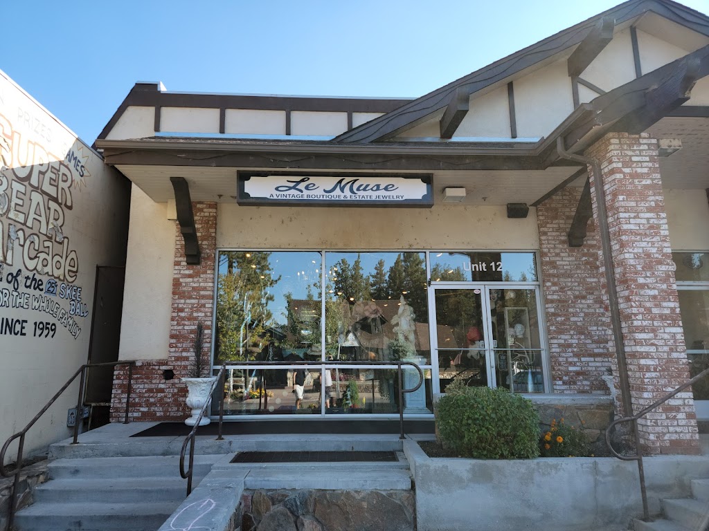 Le Muse | Dr #12, 40729 Village Dr, Big Bear Lake, CA 92315, USA | Phone: (909) 878-0240