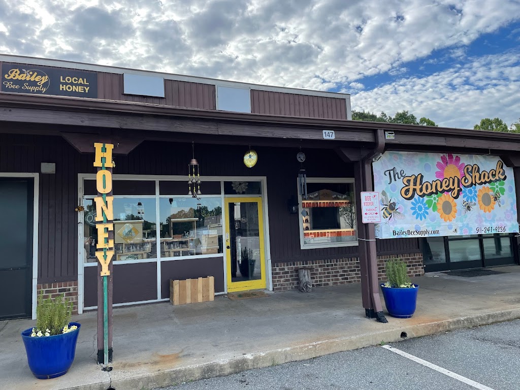 Bailey Bee Supply | 147 Boone Square St, Hillsborough, NC 27278, USA | Phone: (919) 241-4236