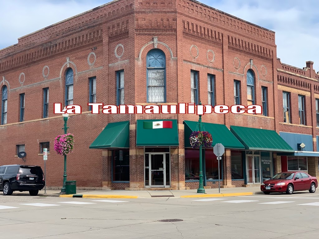 La Tamaulipeca tienda y taqueria | 2 E Minnesota St, Le Center, MN 56057, USA | Phone: (507) 419-0113