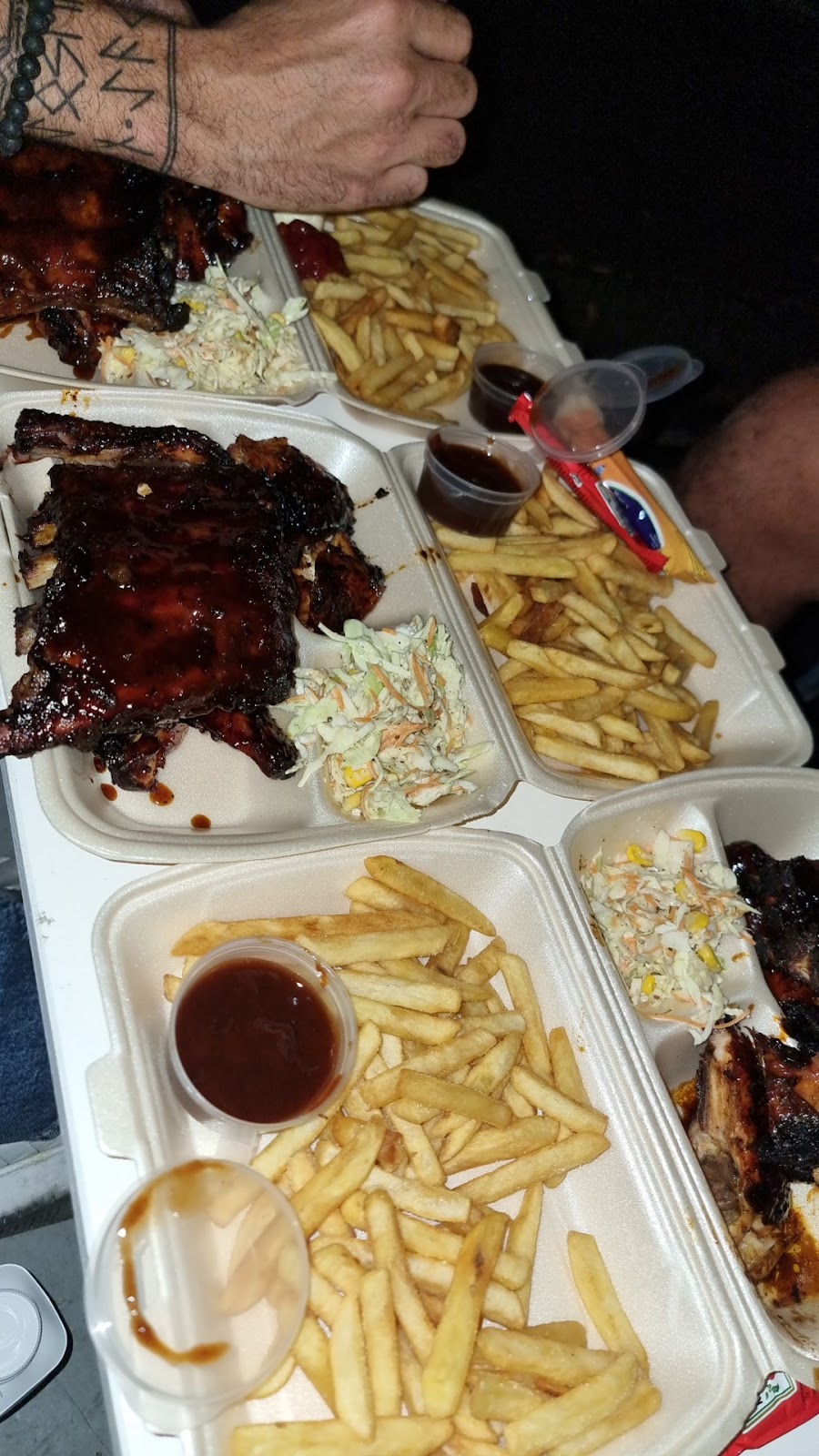 Late Night BBQ | Veemarkt 54, 1019 DD Amsterdam, Netherlands | Phone: 020 785 2640