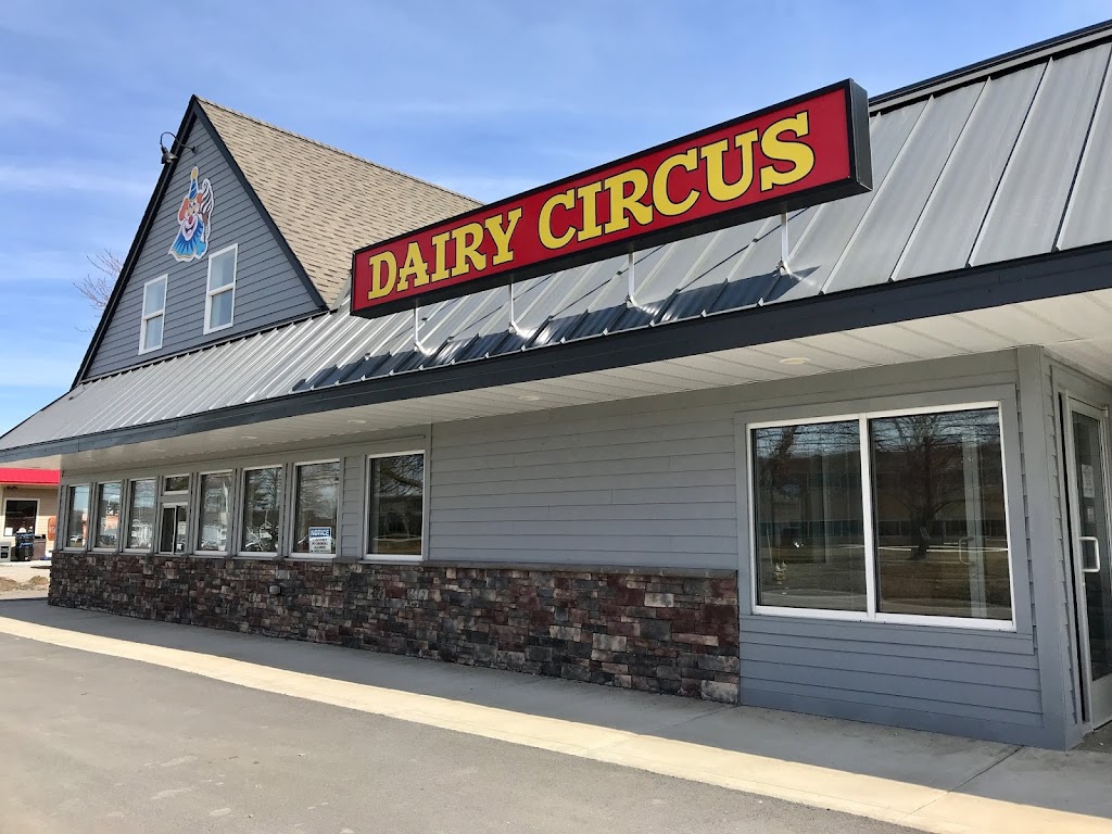 Dairy Circus | 178 Sacandaga Rd, Scotia, NY 12302, USA | Phone: (518) 631-9565