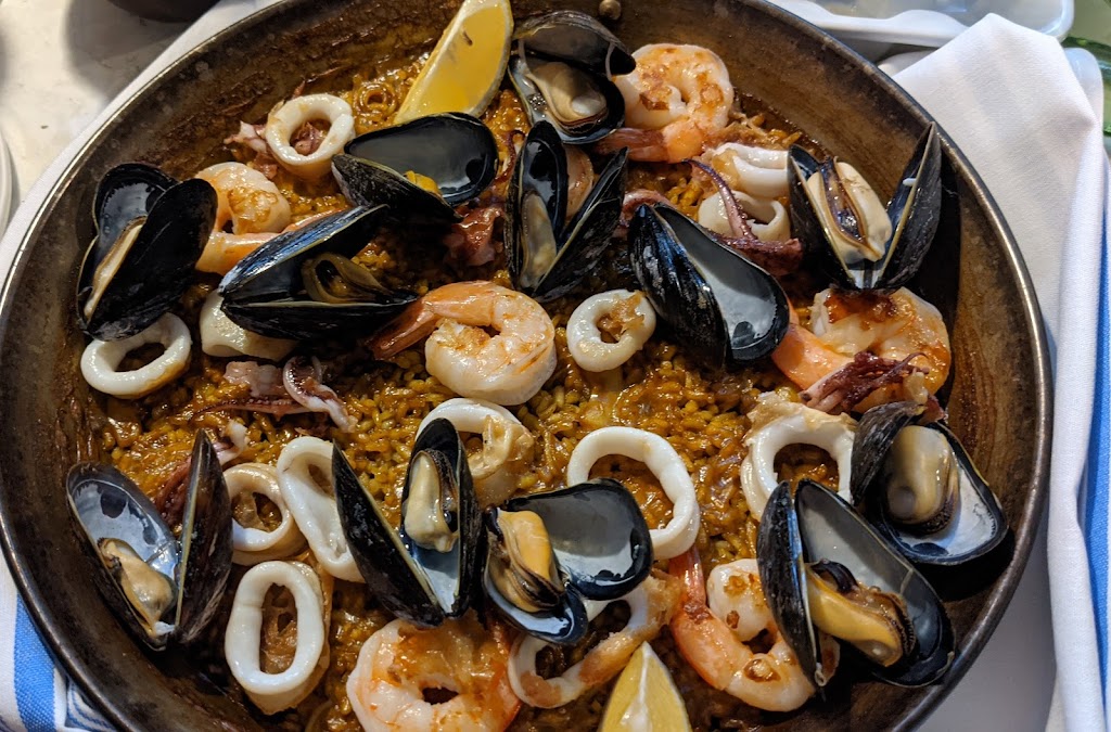 La Nacional | 239 W 14th St, New York, NY 10011, USA | Phone: (917) 388-2888