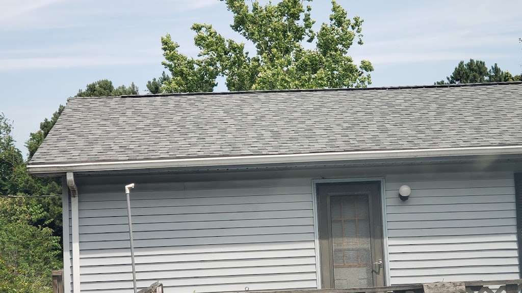 Royal Roof Contractors, LLC | 31965 AL-75, Oneonta, AL 35121, USA | Phone: (205) 274-7663