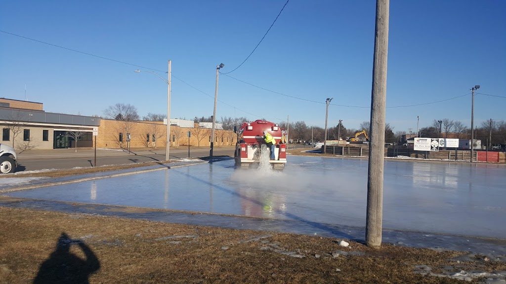 Belle Plaine Ice Skating Rink And Hockey Rink | 210 W Park St, Belle Plaine, MN 56011, USA | Phone: (952) 873-2333