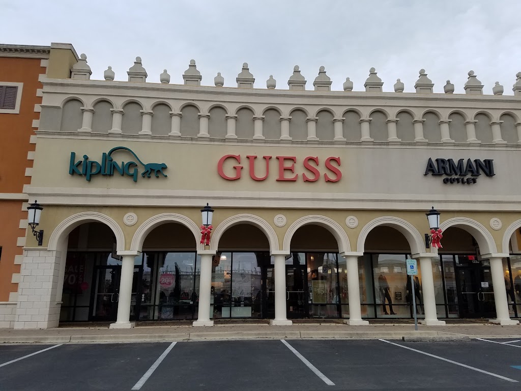 GUESS Factory Accessories | 3939 S, I-35 Suite1220, San Marcos, TX 78666 | Phone: (512) 213-2912