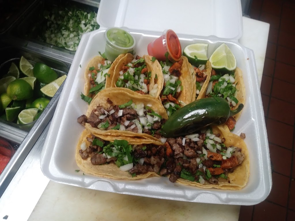 Minny Mart - Taqueria | 1620 Independence Pkwy, Plano, TX 75075, USA | Phone: (972) 758-4422