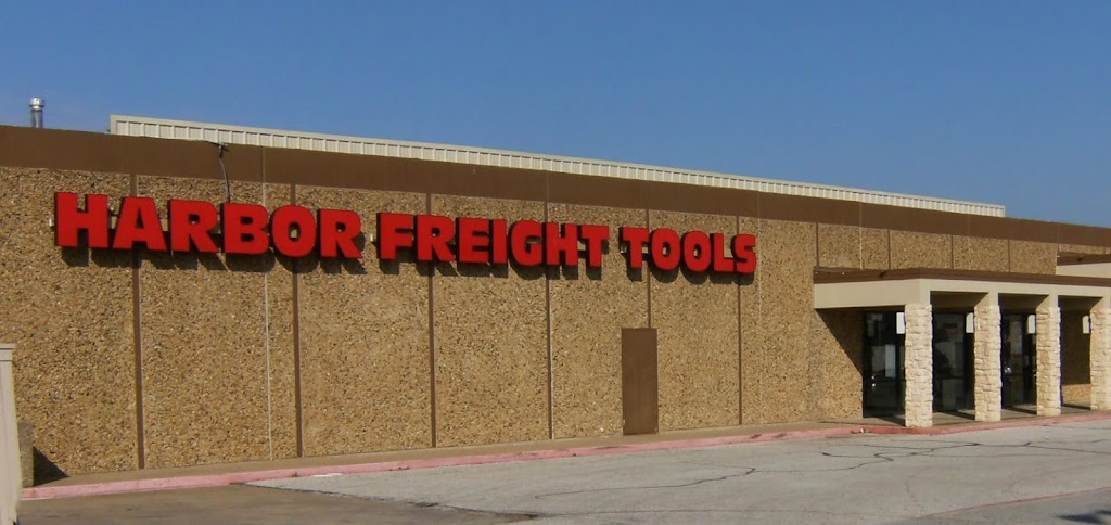 Harbor Freight Tools | 303 W Camp Wisdom Rd, Duncanville, TX 75116, USA | Phone: (972) 296-1932