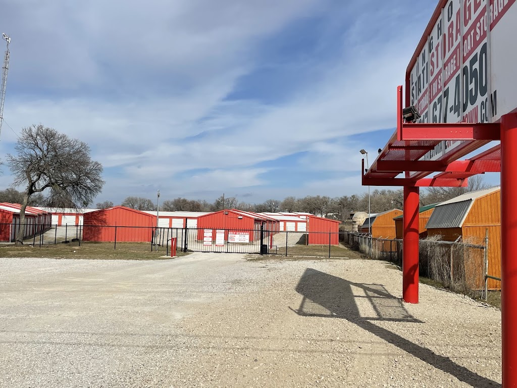 Longhorn State Storage | 1905 E Hwy 199, Springtown, TX 76082, USA | Phone: (817) 677-4050