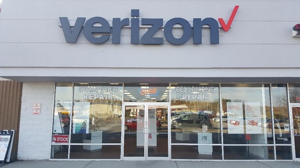 Verizon Authorized Retailer - Russell Cellular | 660 W Main St, Arcade, NY 14009, USA | Phone: (585) 492-0012