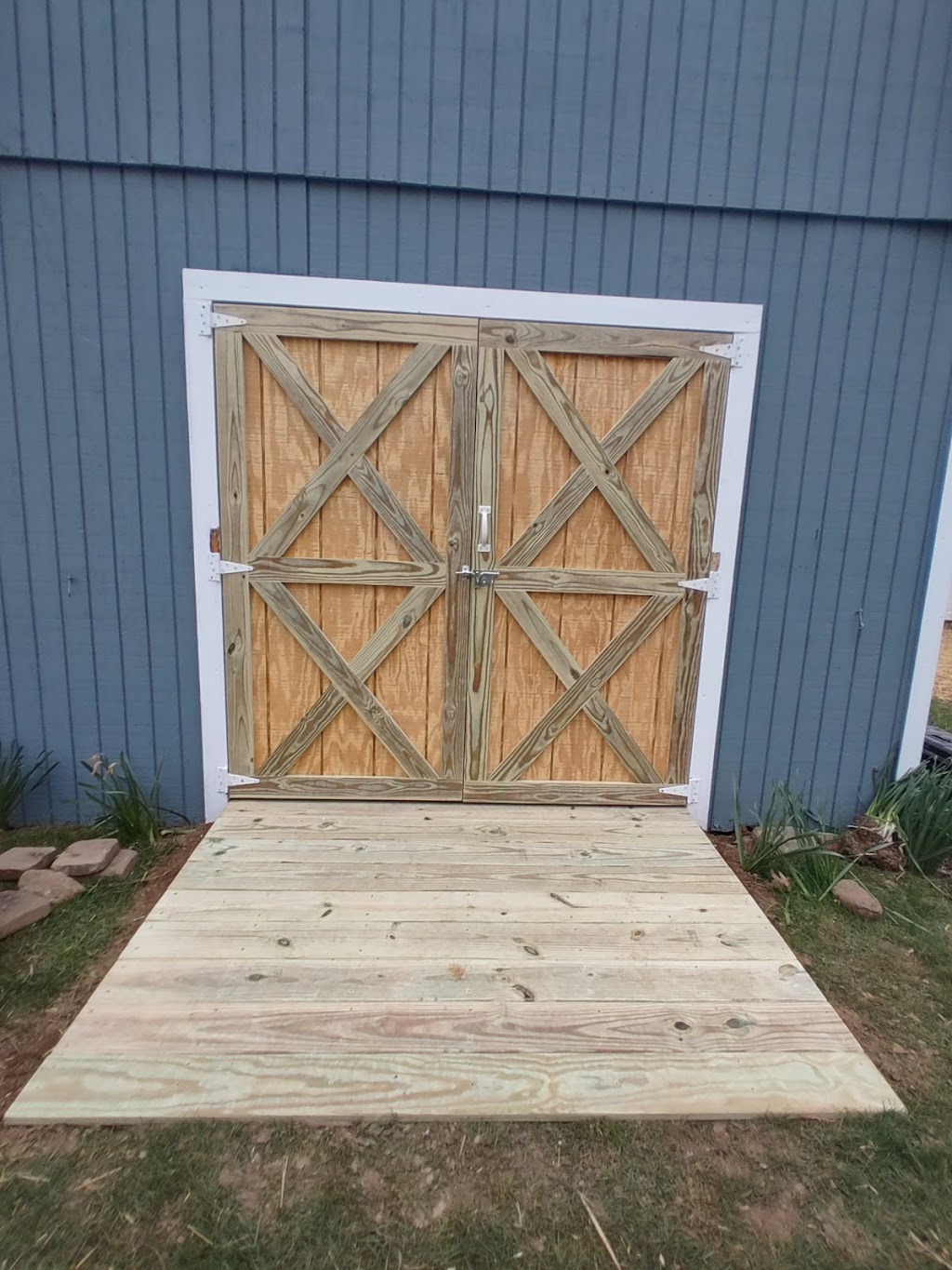 Carters Custom Cuts LLC. | 333 OH-241, Massillon, OH 44646, USA | Phone: (330) 844-6064