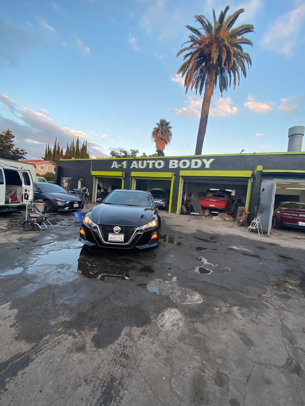 A-1 Auto Body | 9304 Long Beach Blvd, South Gate, CA 90280, USA | Phone: (323) 427-3894