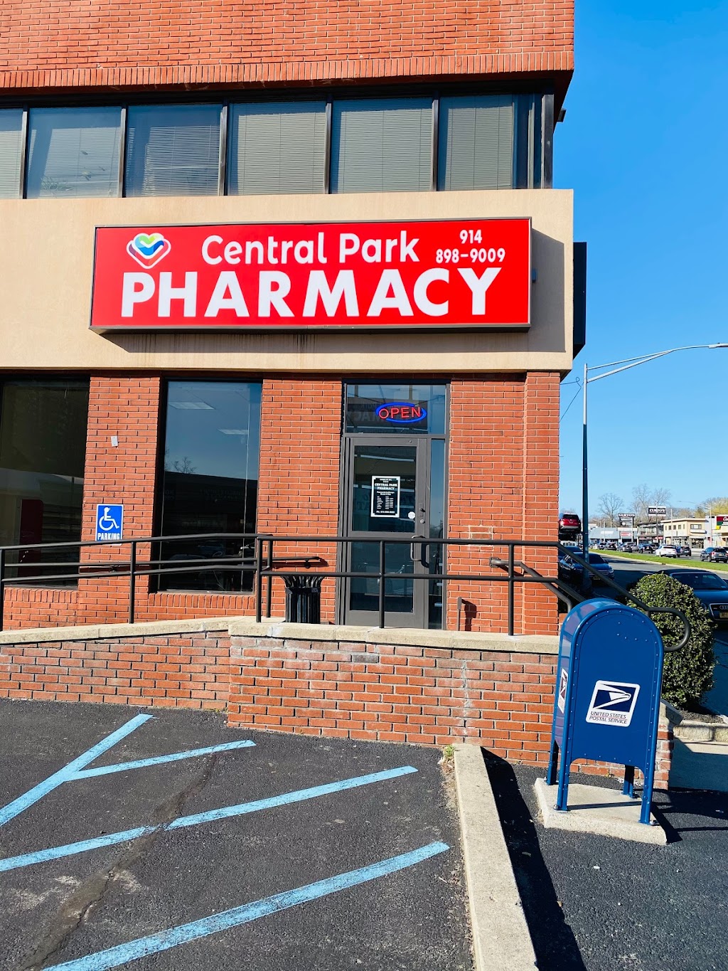 Central Park Pharmacy | 1915 Central Park Ave Suite 1S, Yonkers, NY 10710, USA | Phone: (914) 898-9009