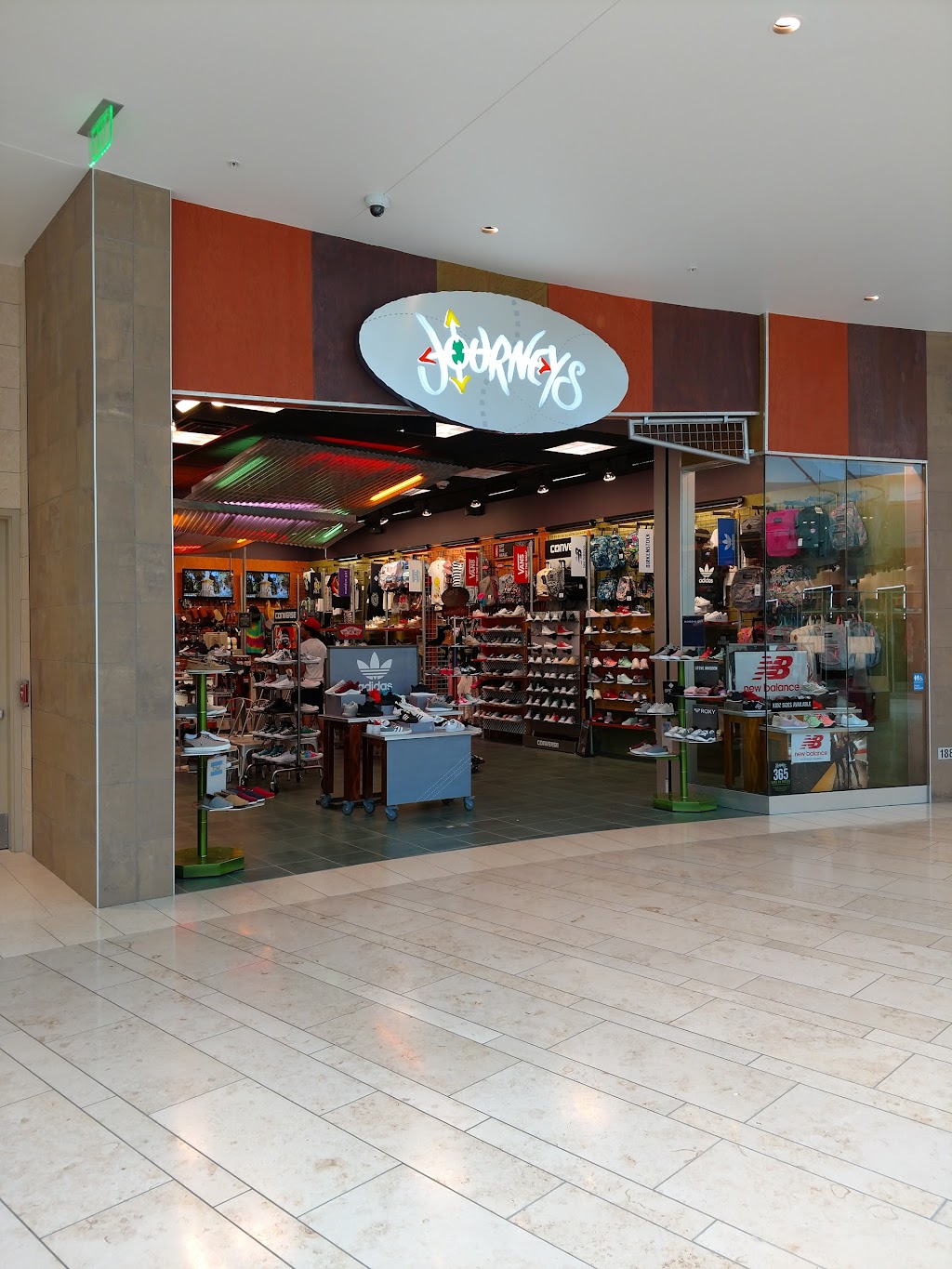 Journeys | 140 University Town Center Dr, Sarasota, FL 34243, USA | Phone: (941) 702-9665