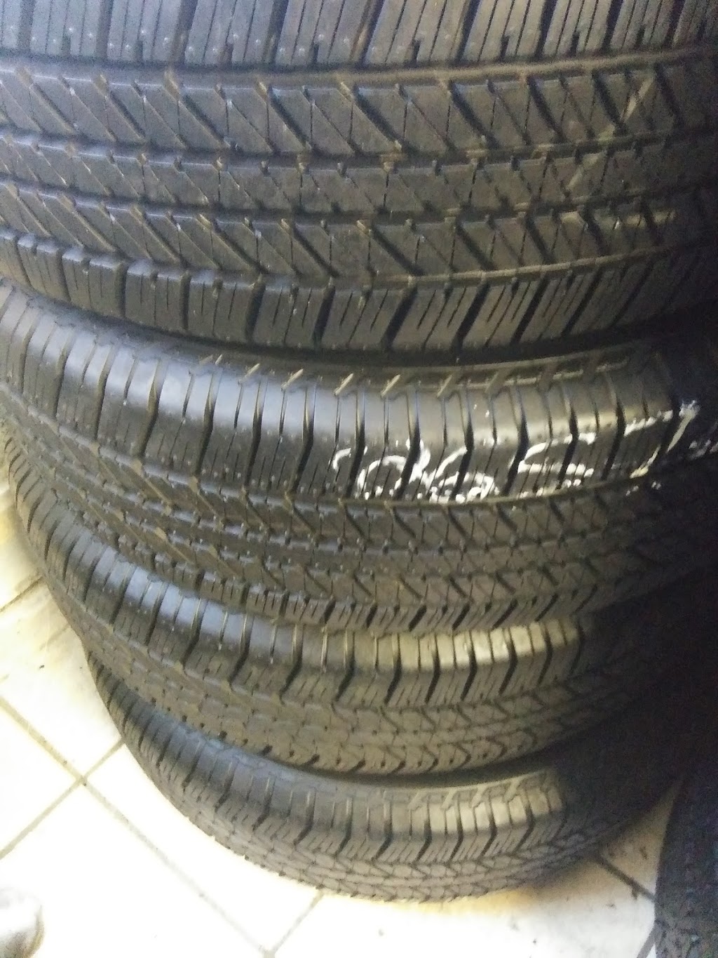 Herreras Tire Shop | 1125 E Abram St, Arlington, TX 76010, USA | Phone: (817) 459-8484