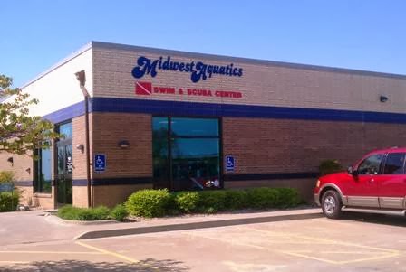 Midwest Aquatics Swim & Scuba | 7565 160th St, Overland Park, KS 66085, USA | Phone: (913) 402-0403