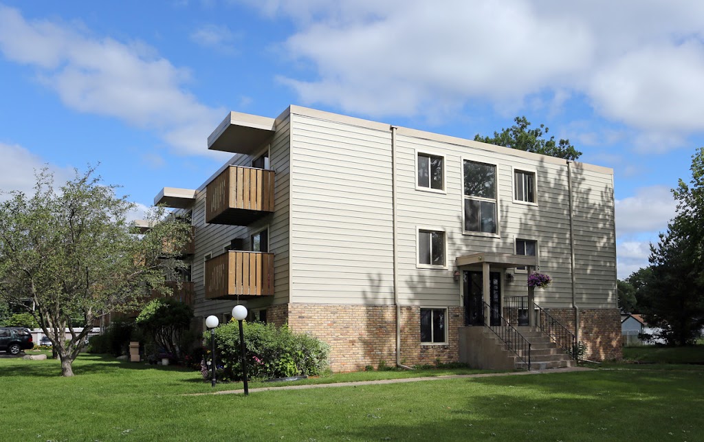 North Shore Apartments | 1167 N Shore Dr # 111, Forest Lake, MN 55025 | Phone: (651) 464-7152