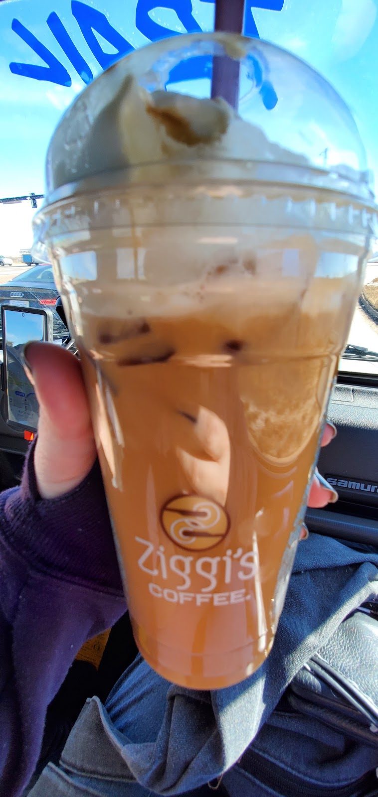 Ziggis Coffee | 7298 Lagae Rd Suite A, Castle Pines, CO 80108, USA | Phone: (303) 997-4500