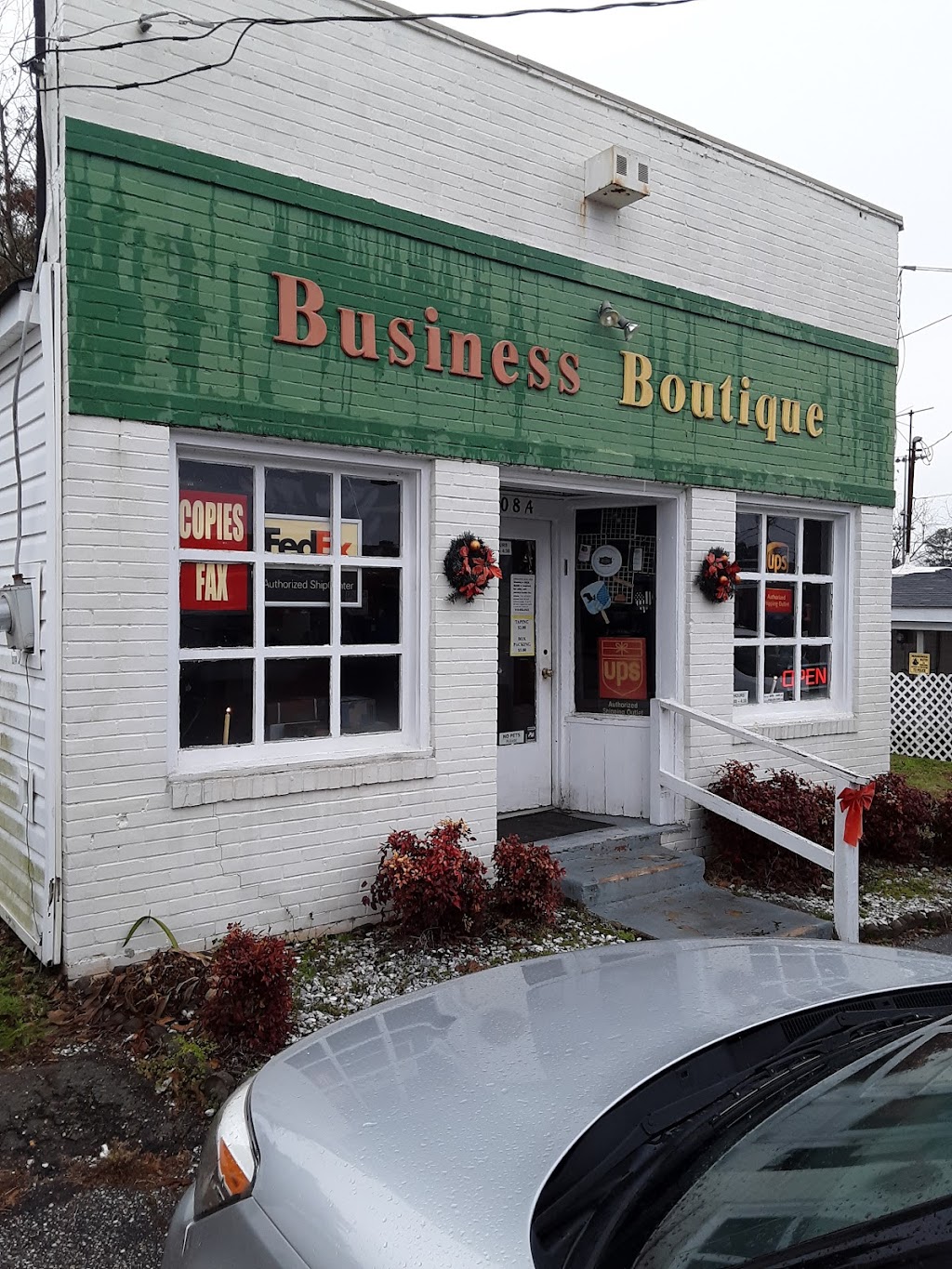 Business Boutique 908 W Broad St A Dunn NC 28334 USA