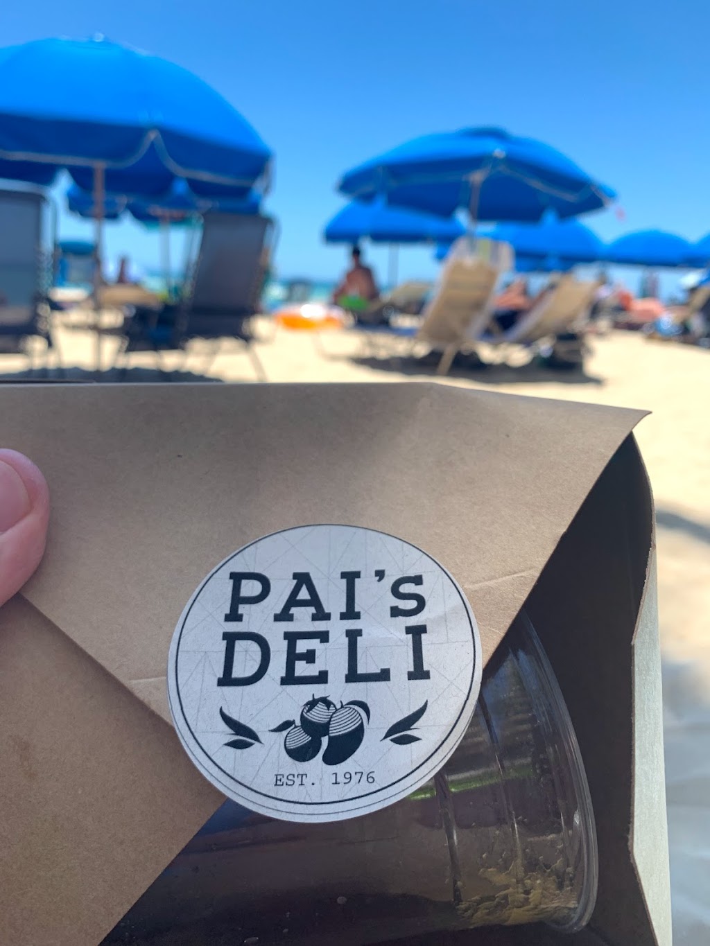 Pais Deli | 2335 Kalākaua Ave # 113, Honolulu, HI 96815, USA | Phone: (808) 922-4282