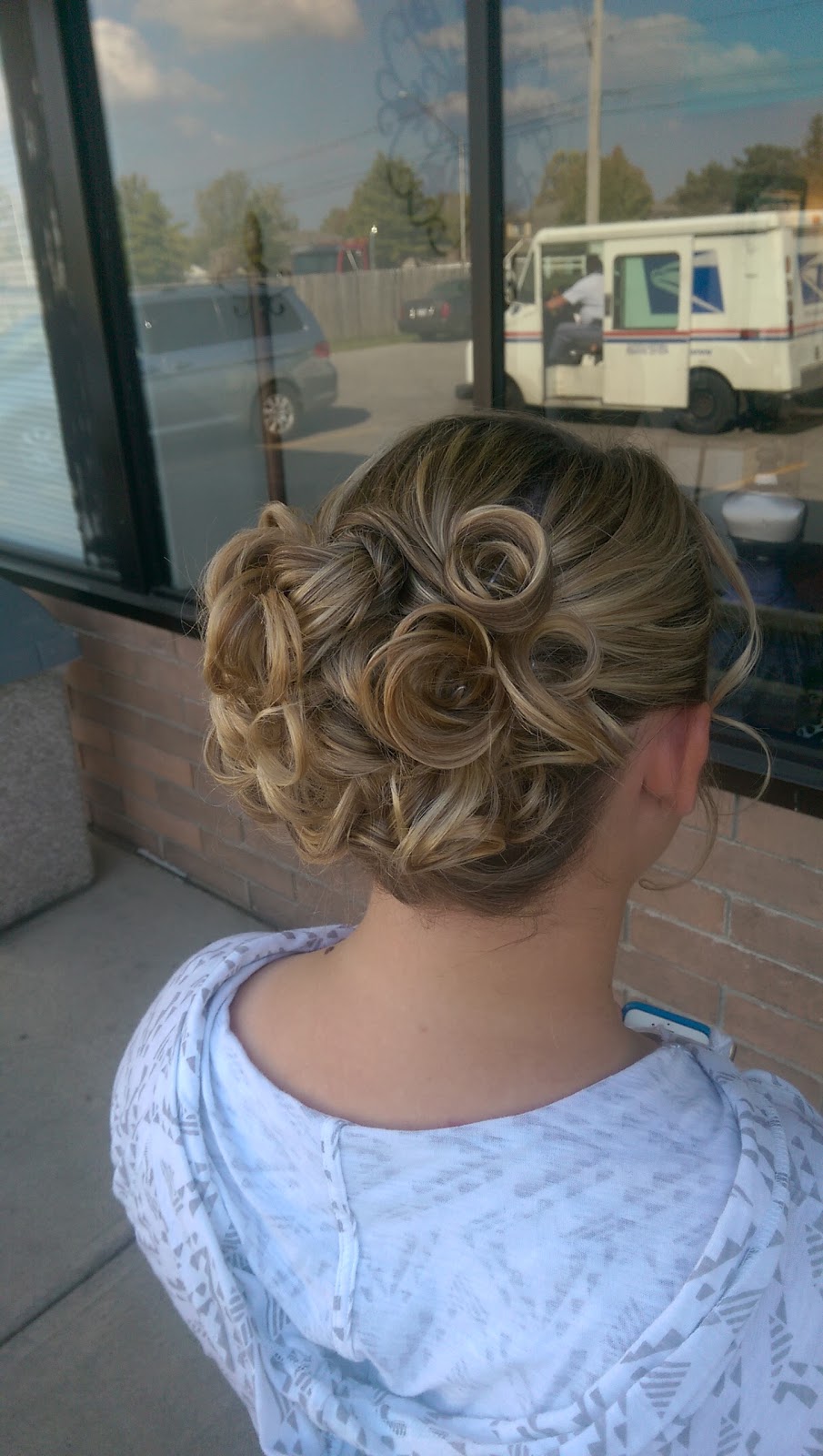 Gorgeous Hair Design | 5491 Hall Rd, Columbus, OH 43228, USA | Phone: (614) 851-2800