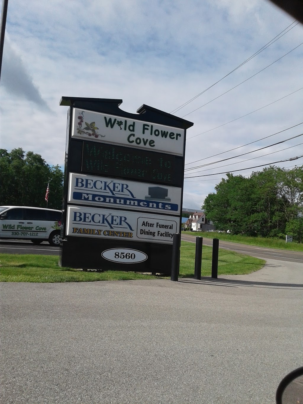 Wild-Flower Cove | 8560 Market St, Youngstown, OH 44512, USA | Phone: (330) 707-1212