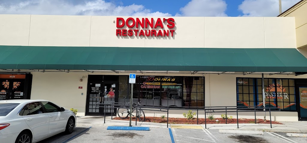 Donnas Caribbean Restaurant | 9017 Pines Blvd, Pembroke Pines, FL 33024, USA | Phone: (954) 437-8070