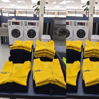 Luxury Wash Laundromat | 519 E 141st St suite i, Glenpool, OK 74033, USA | Phone: (918) 995-7533