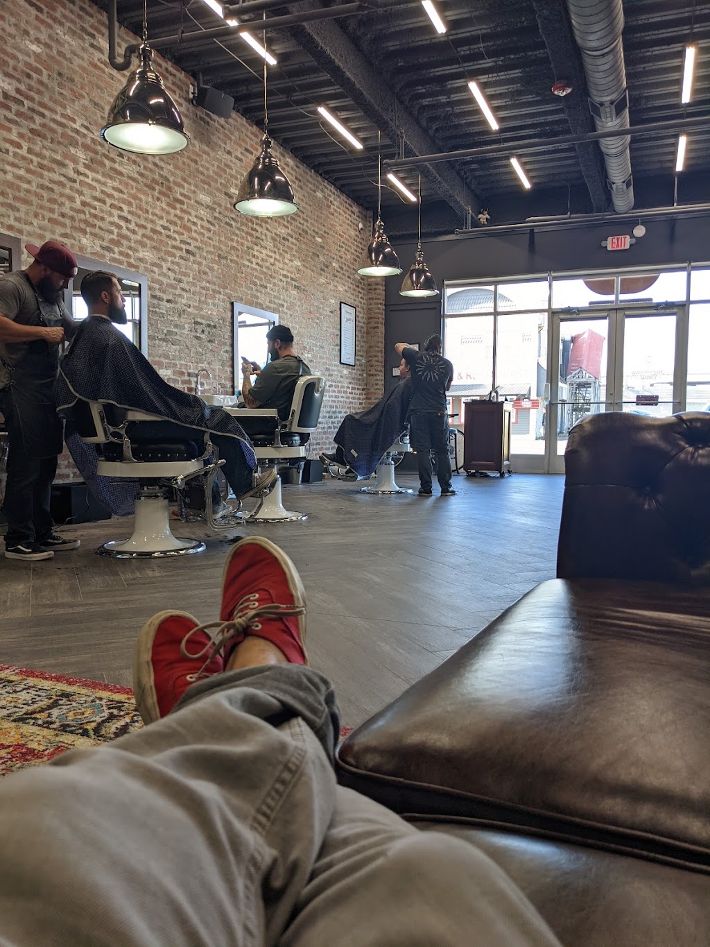 The Handsome Devil Barber Shop & Shave Parlor | 500 Main St #101, Belmar, NJ 07719, USA | Phone: (732) 898-3780