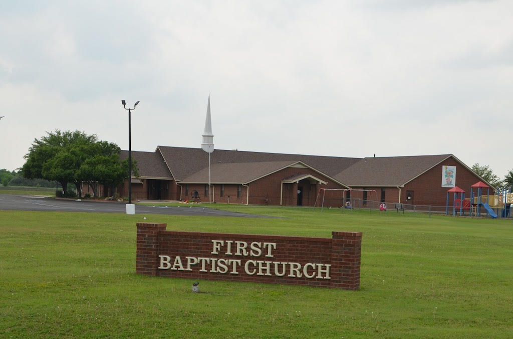 New Life First Baptist Church | 12 Gregg Rd, Krum, TX 76249, USA | Phone: (940) 482-3417