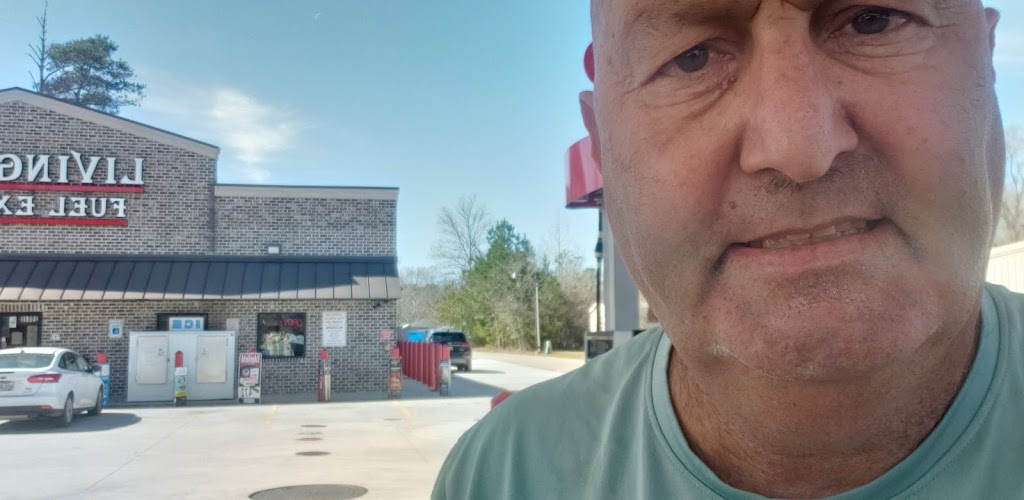 Livingston Fuel Express | 29510 S Frost Rd, Livingston, LA 70754, USA | Phone: (225) 435-0009