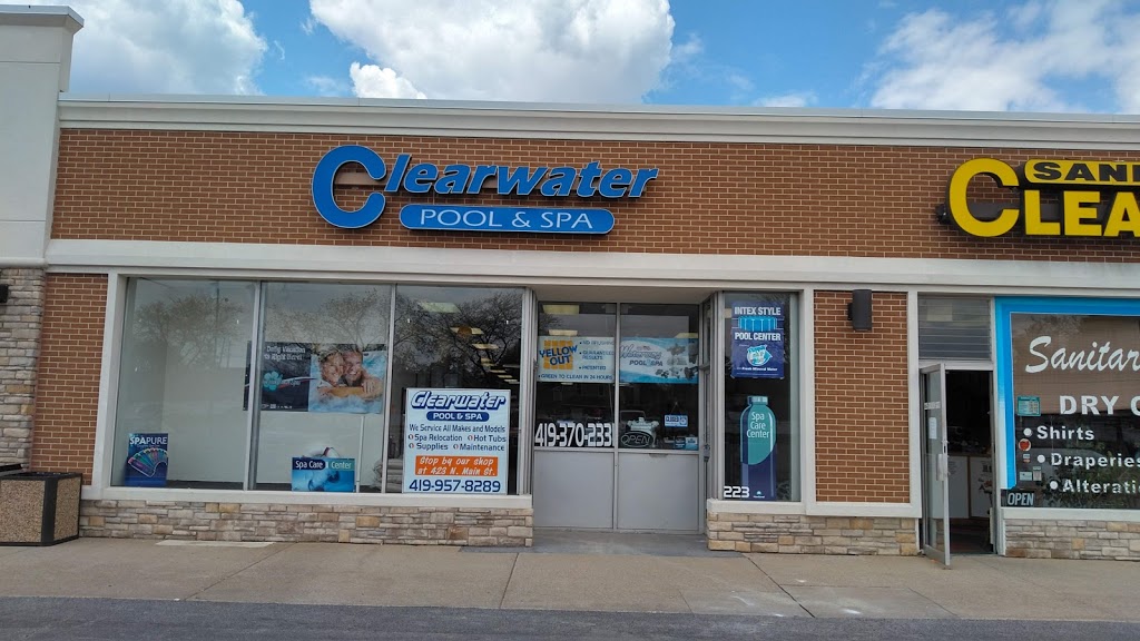 Clearwater Pool & Spa Maumee | Golden Gate Plaza suite 223, Maumee, OH 43537, USA | Phone: (419) 957-8289