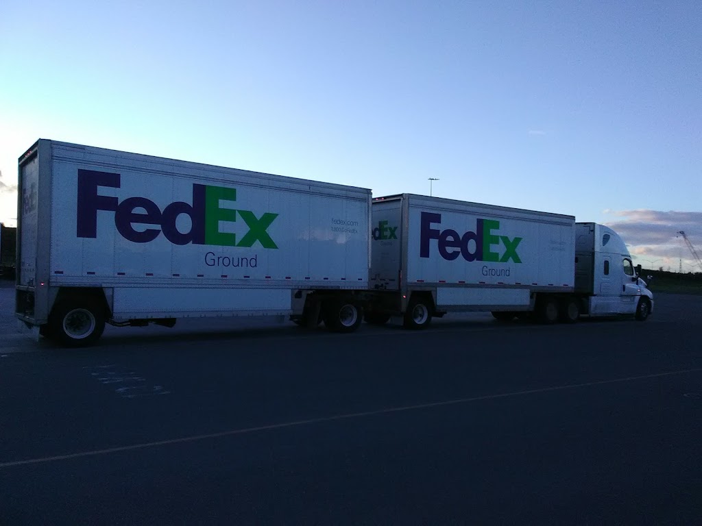 FedEx Ground | 5655 Hood Wy, Tracy, CA 95377, USA | Phone: (800) 463-3339