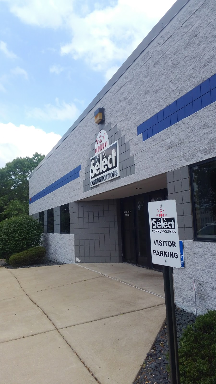 Select Communications - Verizon Master Agent | 12975 16th Ave N #100, Plymouth, MN 55441, USA | Phone: (763) 744-0900