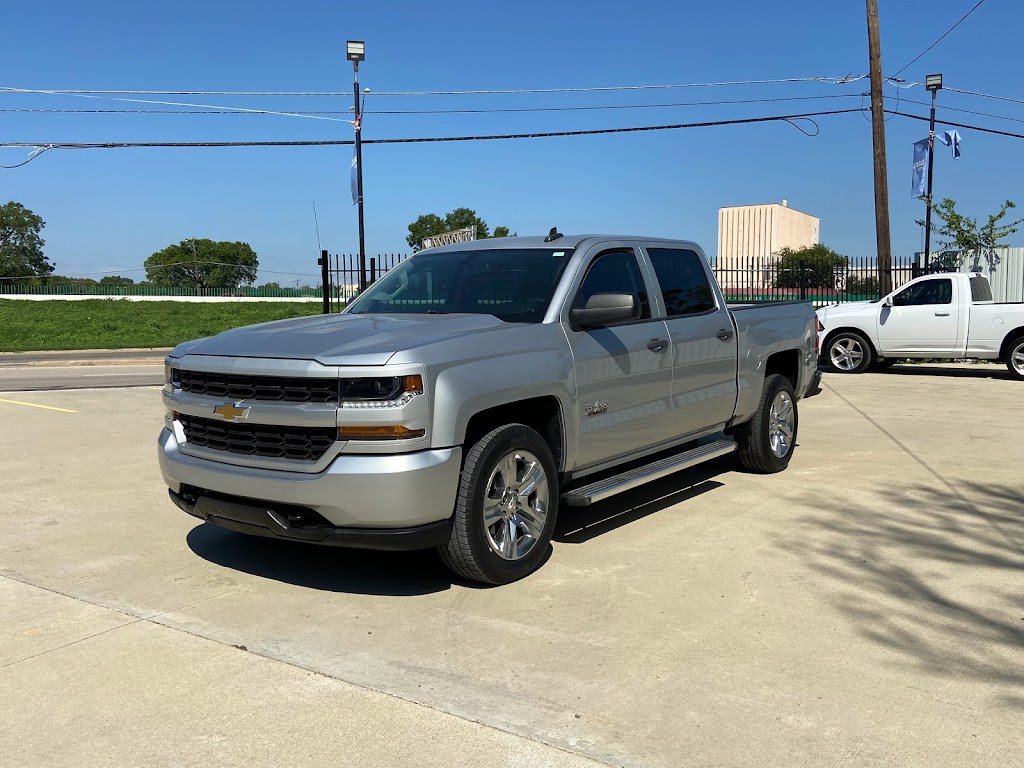 La Sierra Autos | 7667 C F Hawn Fwy, Dallas, TX 75217 | Phone: (214) 915-8291