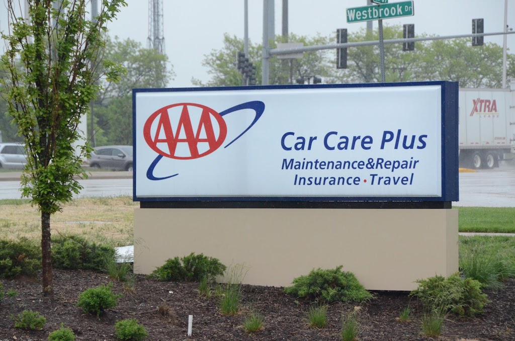 AAA Wheaton Car Care Plus | 1100 E Roosevelt Rd, Wheaton, IL 60187, USA | Phone: (630) 588-7060