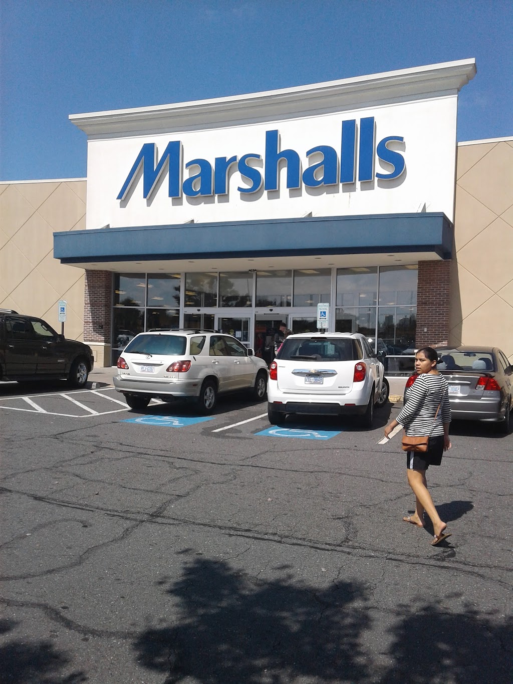 Marshalls | 320 E Hanes Mill Rd, Winston-Salem, NC 27105, USA | Phone: (336) 377-9556