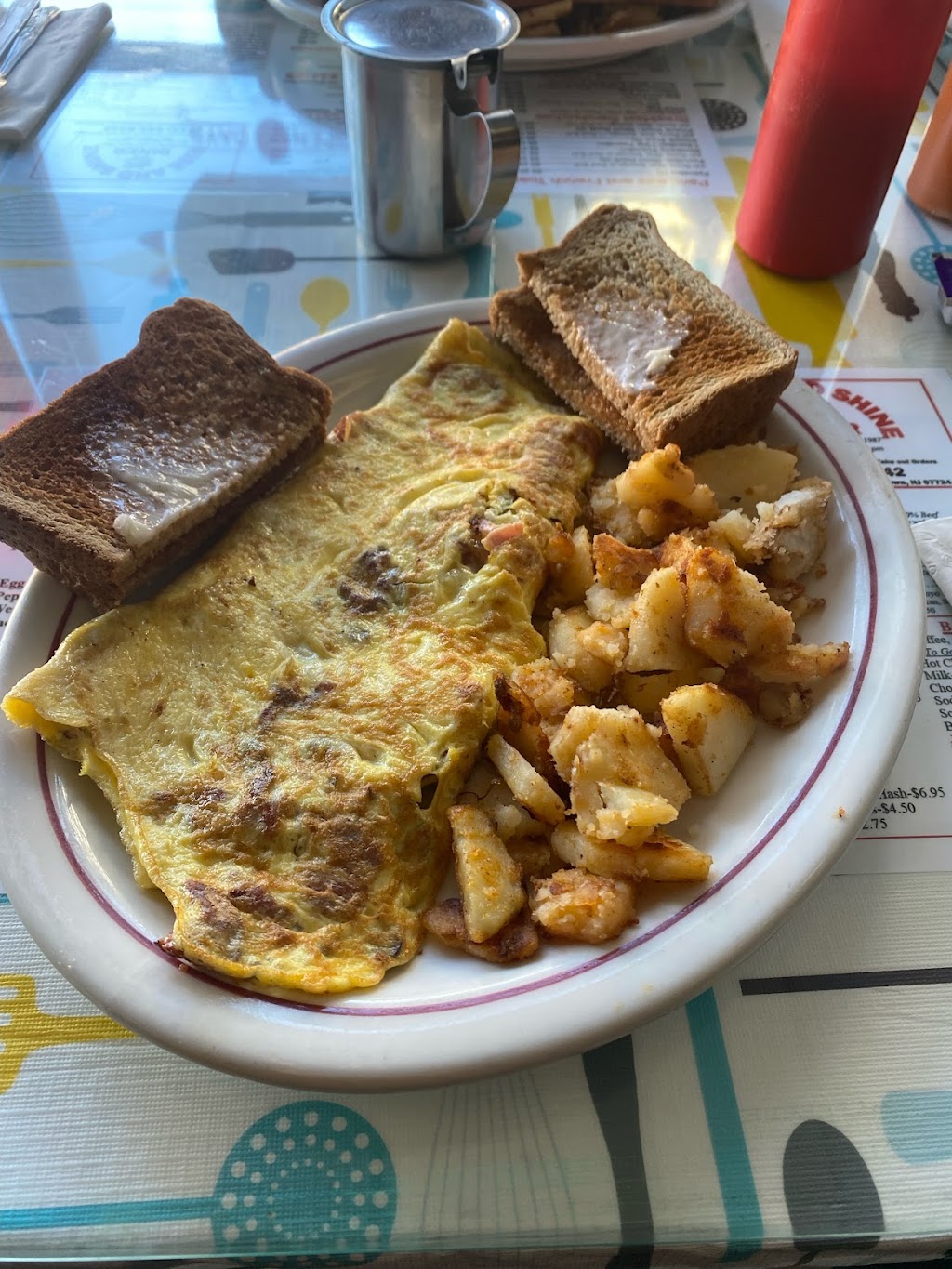 Rise N Shine Diner | 14 Main St, Eatontown, NJ 07724, USA | Phone: (732) 542-8042